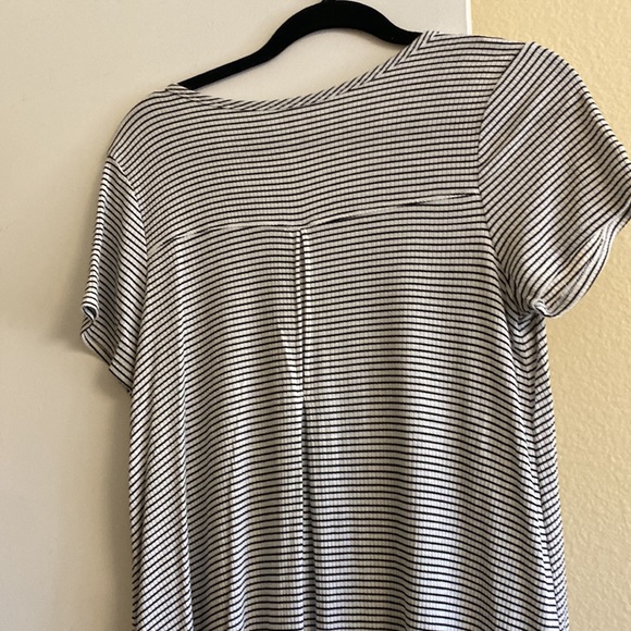 Black and white striped soft v neck blouse - Picture 5 of 6
